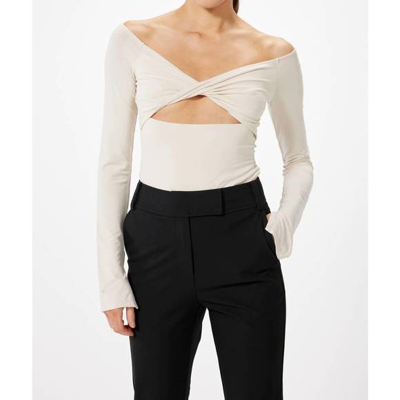 NEW SOPHIE RUE olympia twist top in ecru - Picture 1 of 3